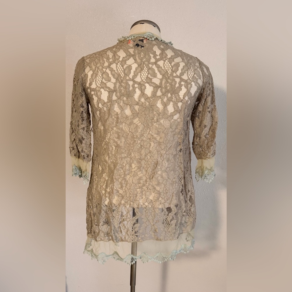 Urban Mango Bohemian Lace Women's Tunic in Beige and Cream Large - Picture 3 of 7